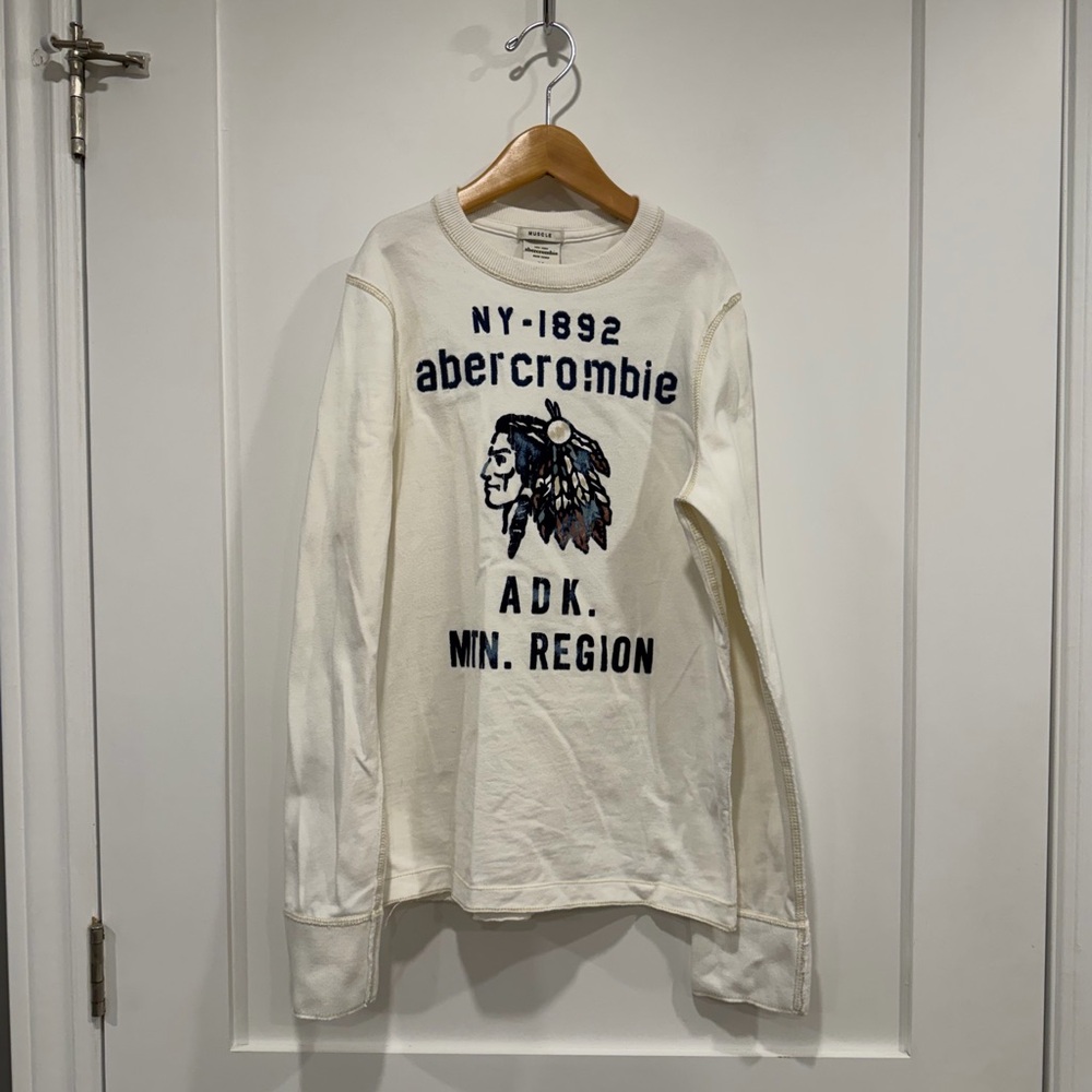 Abercrombie kids Off White Graphic Long Sleeve Tee
